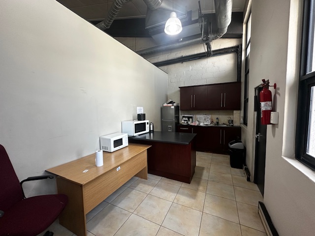 To Let commercial Property for Rent in Ndabeni Western Cape